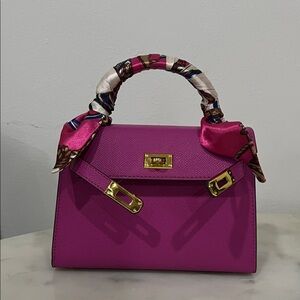 MINI KELLY WITH TWILLY